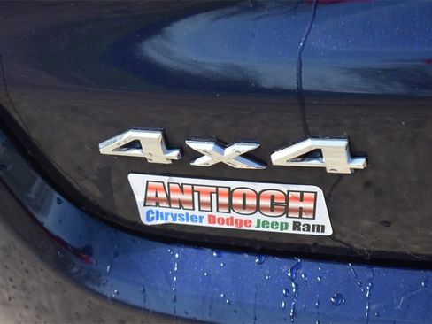 Used 2021 Jeep Compass Limited image 19