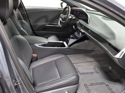 Used 2023 Lucid Air Pure AWD/4WD image 34