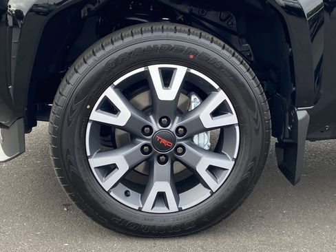 New 2026 Toyota 4Runner TRD Sport Premium AWD/4WD image 8