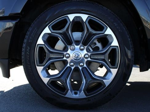 Used 2023 RAM 1500 Limited image 9