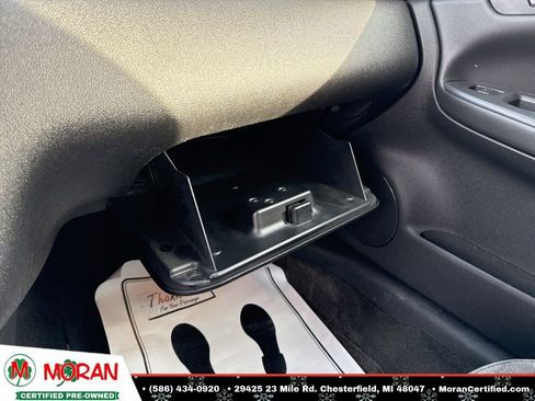 Used 2009 Chevrolet Impala LT image 17