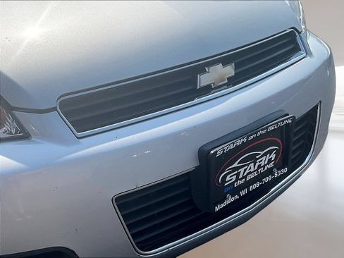 Used 2011 Chevrolet Impala LT FWD image 31