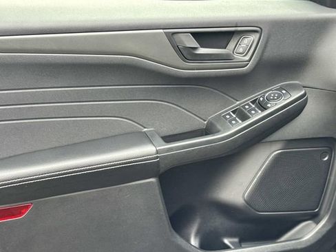 Used 2025 Ford Escape Active image 20