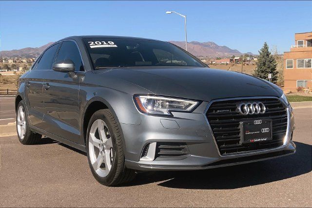 Used 2019 Audi A3 2.0T Premium AWD/4WD image 2