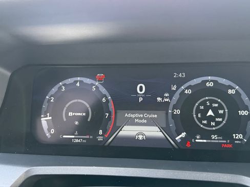 Used 2025 Toyota 4Runner TRD Off-Road image 22