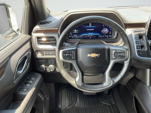 Used 2024 Chevrolet Tahoe Premier RWD image 15