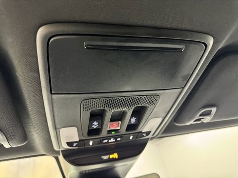 Used 2025 Acura ADX A-Spec image 36