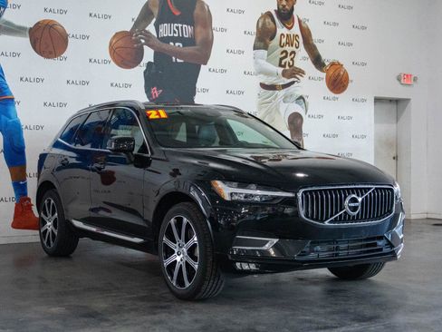 Used 2021 Volvo XC60 T5 Inscription AWD/4WD image 18