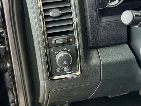 Used 2015 RAM 1500 Sport w/ Convenience Group image 10
