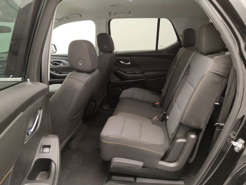 Used 2020 Chevrolet Traverse LS AWD/4WD image 18