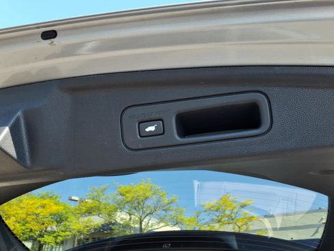 Certified 2026 Acura MDX SH-AWD w/ Technology Package image 18
