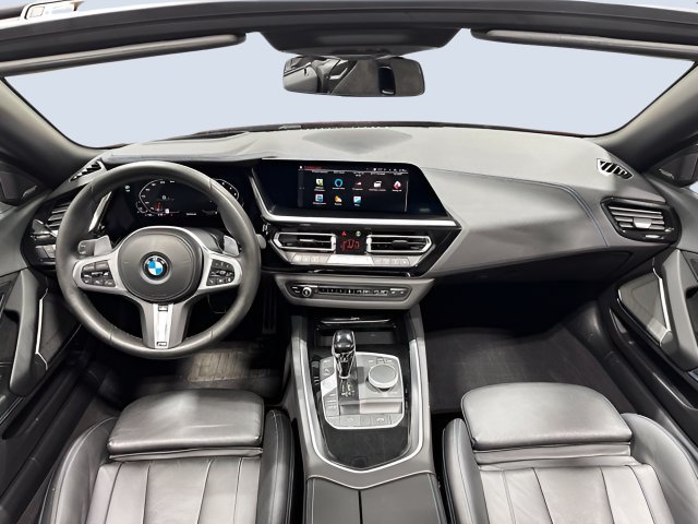 Used 2024 BMW Z4 M40i w/ Premium Package RWD image 14