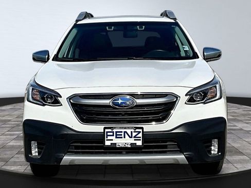 Used 2022 Subaru Outback Touring AWD/4WD image 2