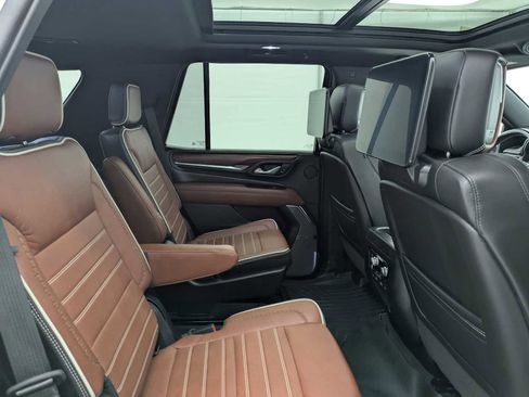 Used 2023 GMC Yukon Denali Ultimate image 24