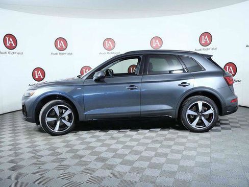 Used 2023 Audi Q5 2.0T Premium Plus w/ Premium Plus Package AWD/4WD image 5