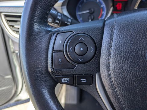 Used 2016 Toyota Corolla S image 26