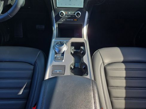 Certified 2024 Ford Edge SEL w/ Convenience Package image 21