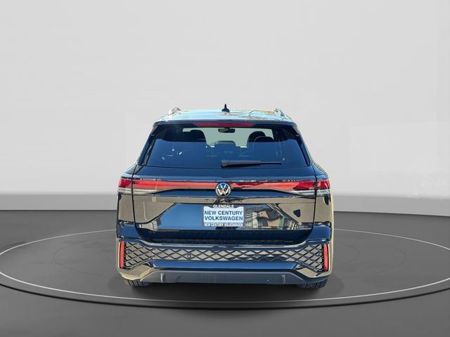 New 2026 Volkswagen Tiguan SE R-Line FWD image 3