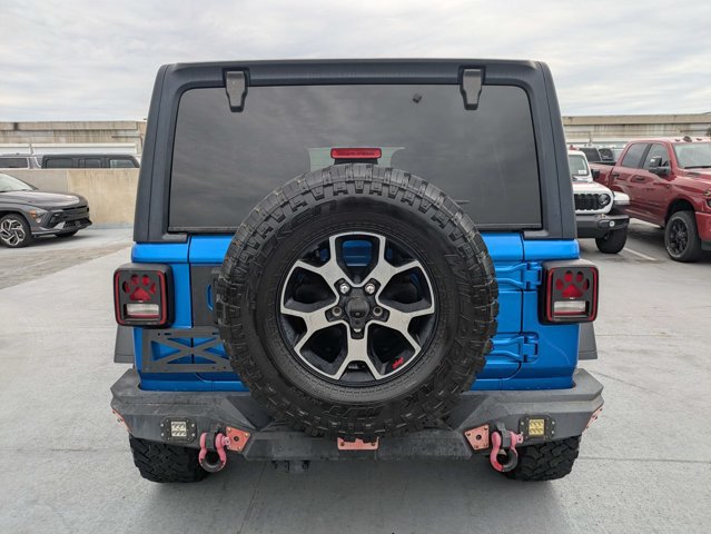 Used 2021 Jeep Wrangler Unlimited Rubicon w/ Cold Weather Group AWD/4WD image 4