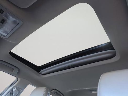 Used 2015 Toyota Avalon XLE Premium FWD image 22