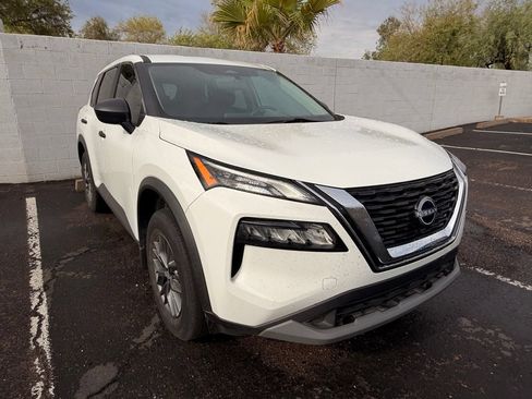 Certified 2023 Nissan Rogue S FWD image 4
