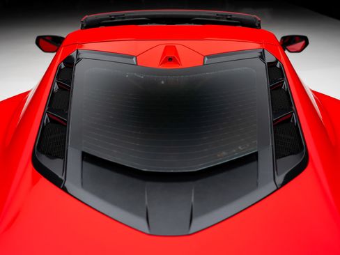Used 2020 Chevrolet Corvette Stingray Premium Cpe w/ 3LT Preferred Equipment Group RWD image 34
