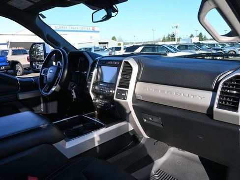 Used 2020 Ford F250 Lariat w/ Lariat Value Package image 29