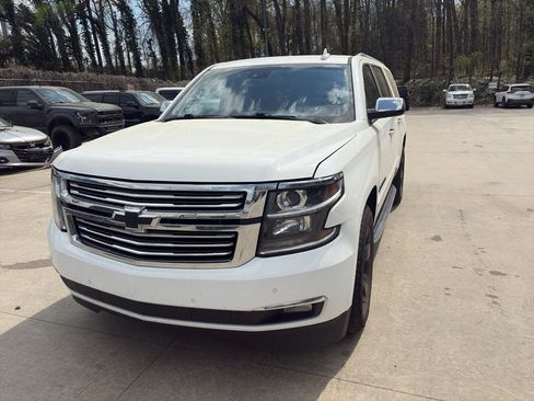Used 2018 Chevrolet Suburban Premier image 1