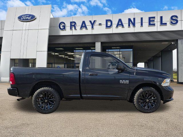 Used 2015 RAM 1500 Express AWD/4WD image 1