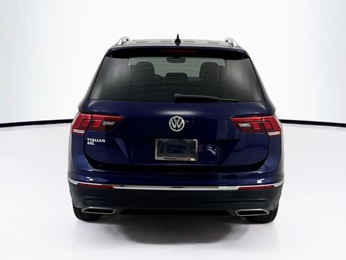 Used 2021 Volkswagen Tiguan SEL FWD image 6