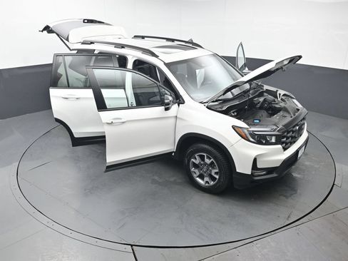 Used 2023 Honda Passport TrailSport image 53