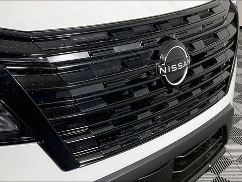 New 2026 Nissan Rogue SV FWD image 37