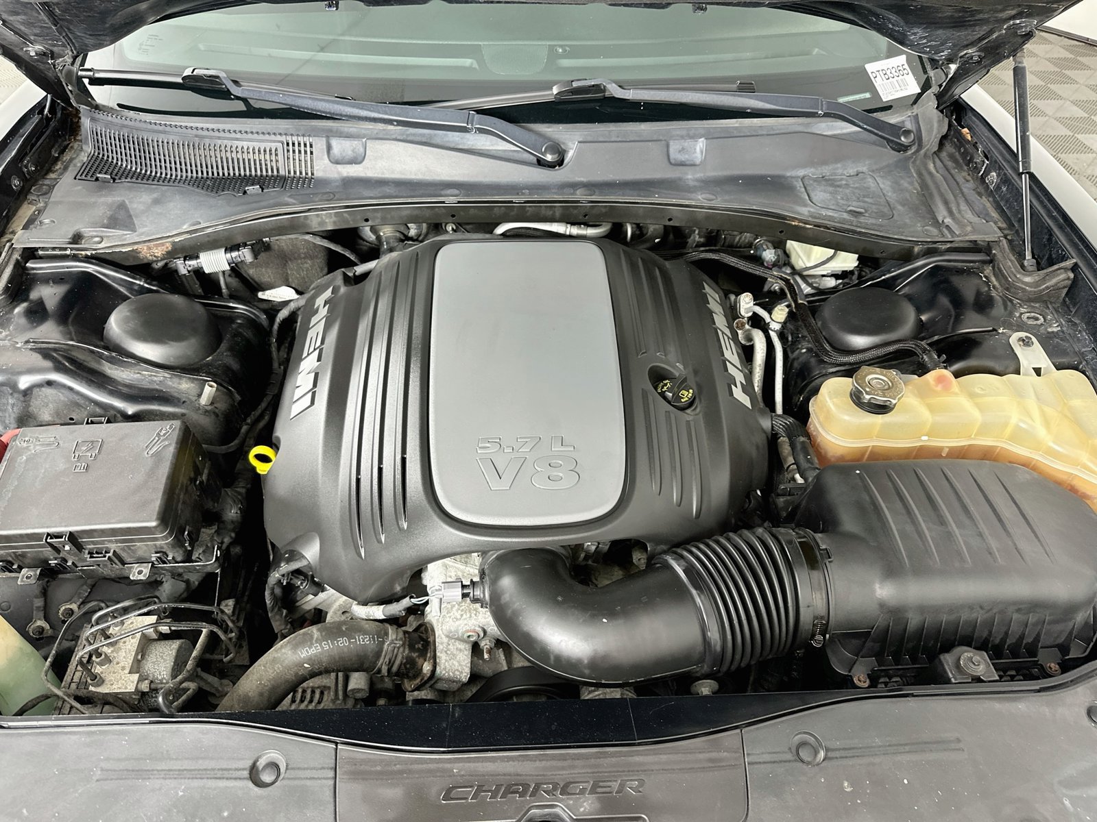 Used 2016 Dodge Charger R/T RWD image 28