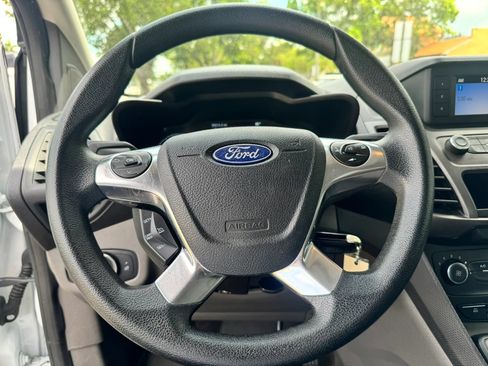 Used 2020 Ford Transit Connect XL FWD image 14