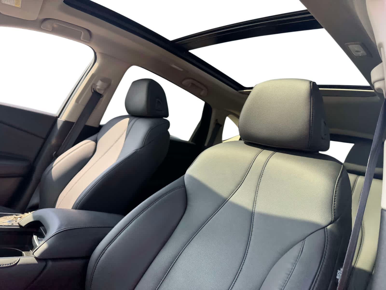 Used 2023 Acura RDX AWD image 12