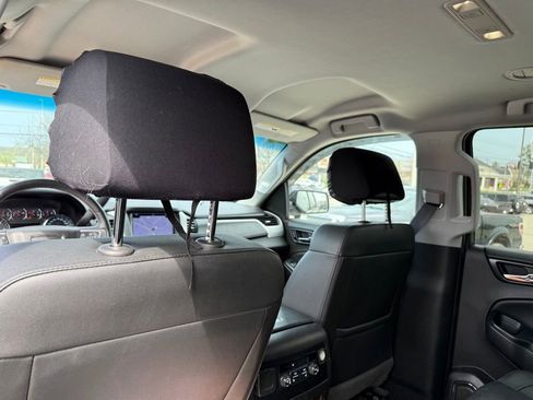 Used 2017 GMC Yukon SLT image 23