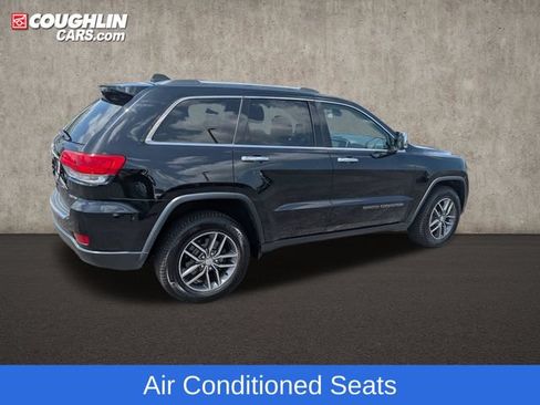 Used 2017 Jeep Grand Cherokee Limited w/ Luxury Group II AWD/4WD image 9