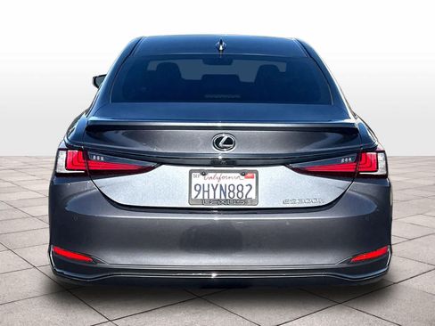 Used 2024 Lexus ES 300h F Sport w/ Accessory Package (Z1) FWD image 8