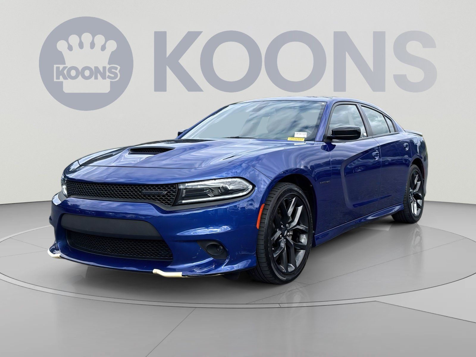 Used 2022 Dodge Charger R/T w/ Blacktop Package RWD image 1