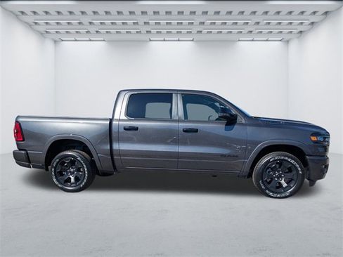 New 2025 RAM 1500 Big Horn image 3