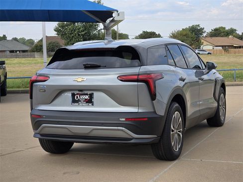 New 2025 Chevrolet Blazer EV LT image 4