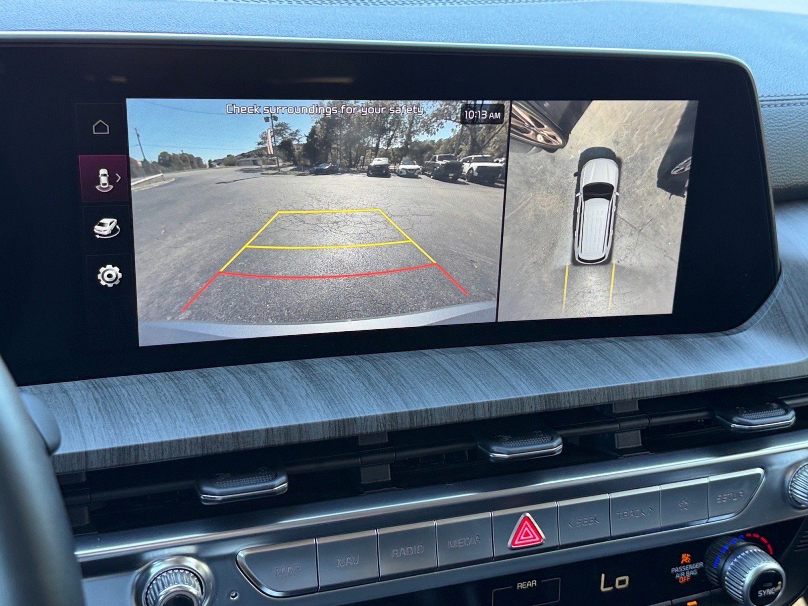 Used 2024 Kia Telluride SX FWD image 27