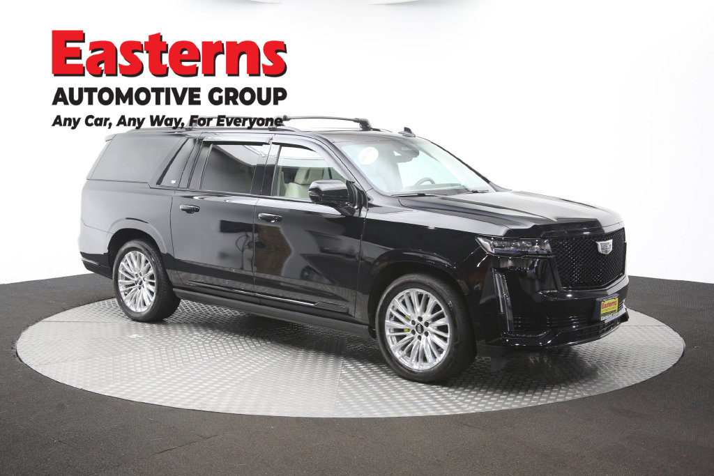 Used 2024 Cadillac Escalade ESV Sport Platinum w/ LPO, ONYX Package AWD/4WD image 57