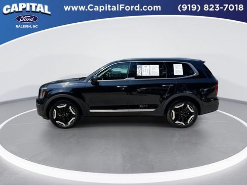 Used 2025 Kia Telluride S AWD/4WD image 5