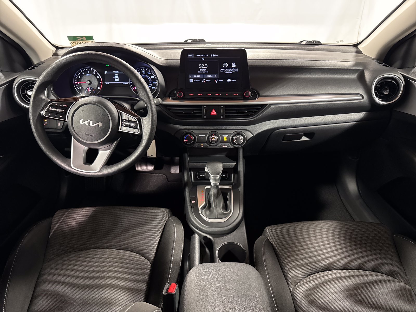 Certified 2023 Kia Forte LXS w/ LXS Technology Package FWD image 4