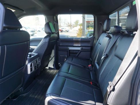 Used 2022 Ford F350 Lariat image 13