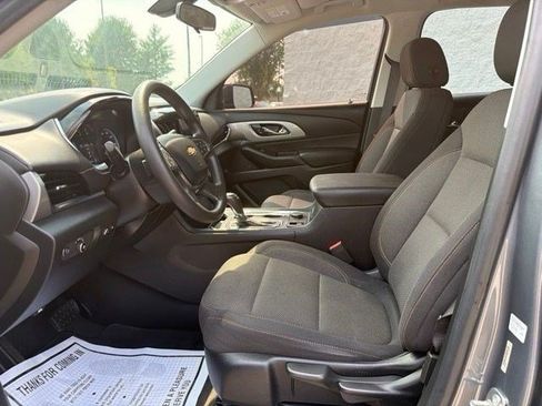 Used 2020 Chevrolet Traverse LS AWD/4WD image 13