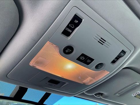 Used 2014 Lexus IS 250 w/ Luxury Package w/Gray Wood image 34