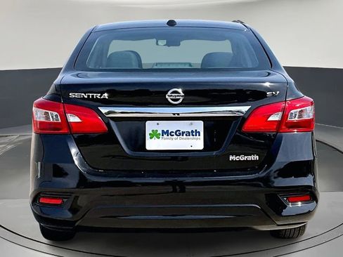Used 2018 Nissan Sentra SV image 6
