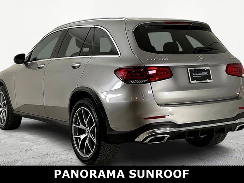 Used 2021 Mercedes-Benz GLC 300 4MATIC image 4